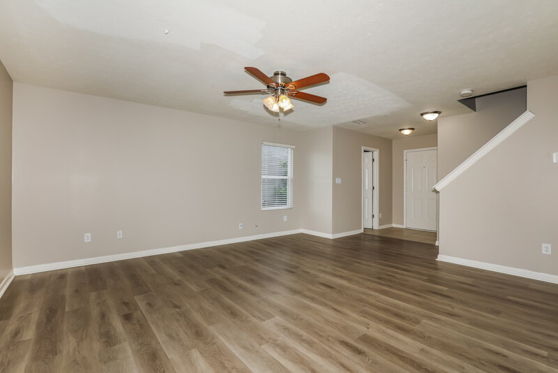 2,005/Mo, 3433 Black Forest Ln Indianapolis, IN 46239 Living Room View 3