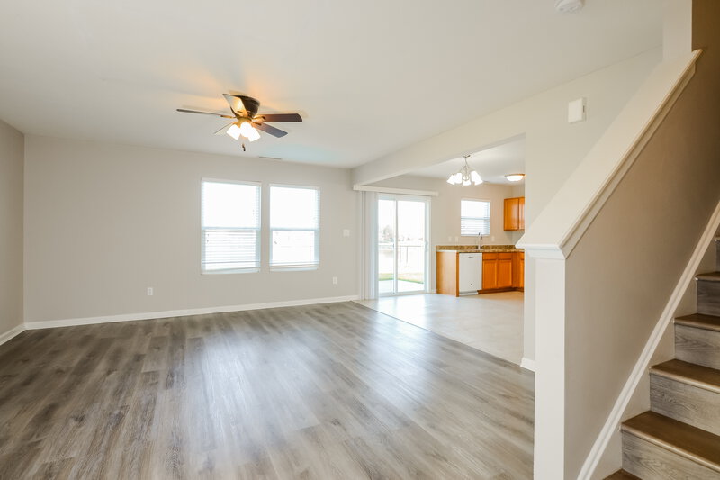 1,800/Mo, 3347 Black Forest Ln Indianapolis, IN 46239 Living Room View