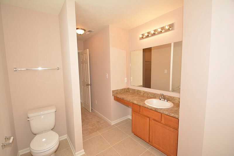 1,745/Mo, 3341 Black Forest Ln Indianapolis, IN 46239 Master Bathroom View 2