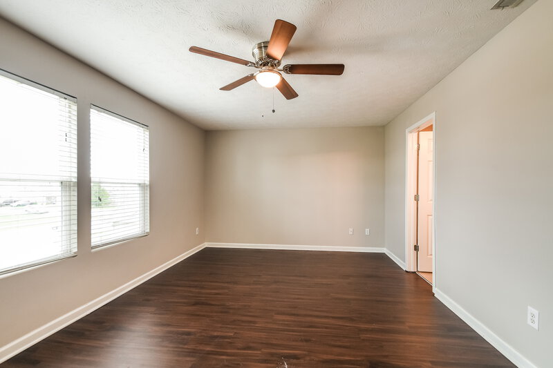 1,895/Mo, 3039 Brandenburg Dr Indianapolis, IN 46239 Misc View 10