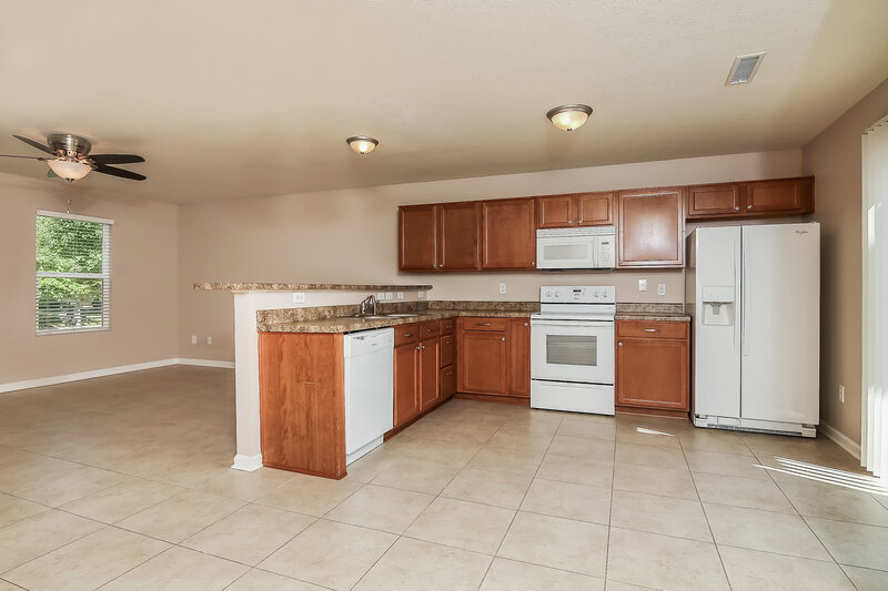 2,460/Mo, 2339 Bristol Dr Franklin, IN 46131 Kitchen View