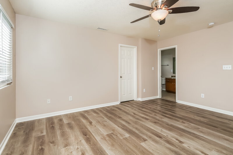 2,460/Mo, 2339 Bristol Dr Franklin, IN 46131 Main Bedroom View 2