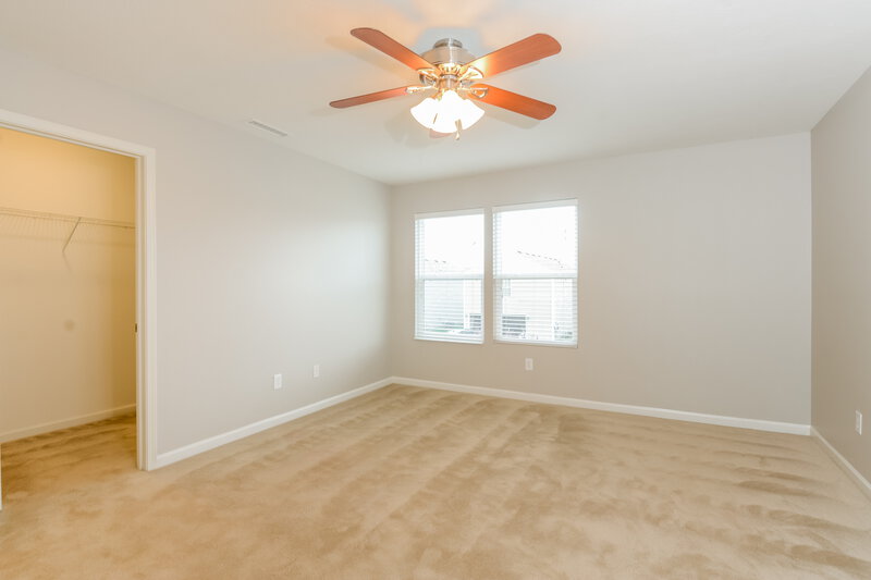1,925/Mo, 2349 Bridlewood Dr Franklin, IN 46131 Main Bedroom View 2