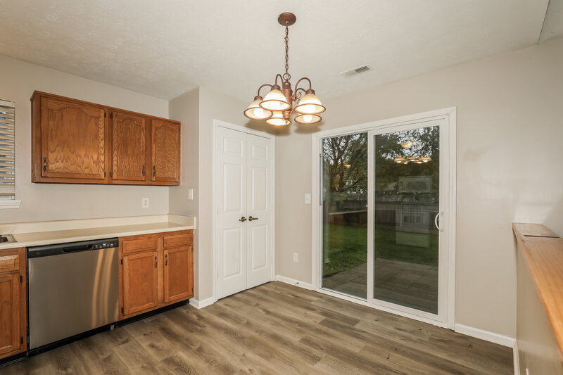 1,965/Mo, 5298 Gateway Ave Noblesville, IN 46062 Dining Room View