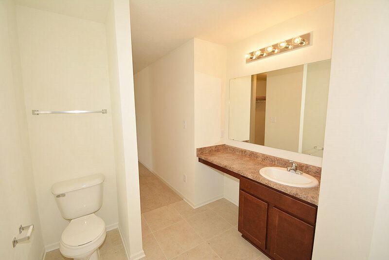 1,690/Mo, 8129 Grove Berry Way Indianapolis, IN 46239 Master Bathroom View 2