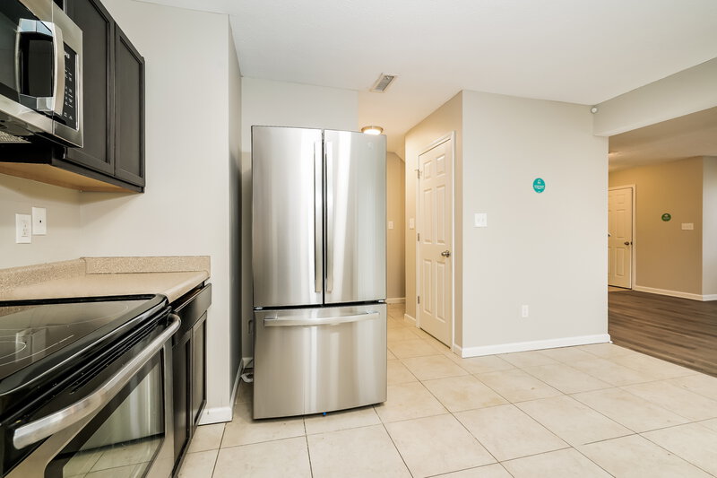 1,895/Mo, 8120 States Bend Dr Indianapolis, IN 46239 Misc View 4