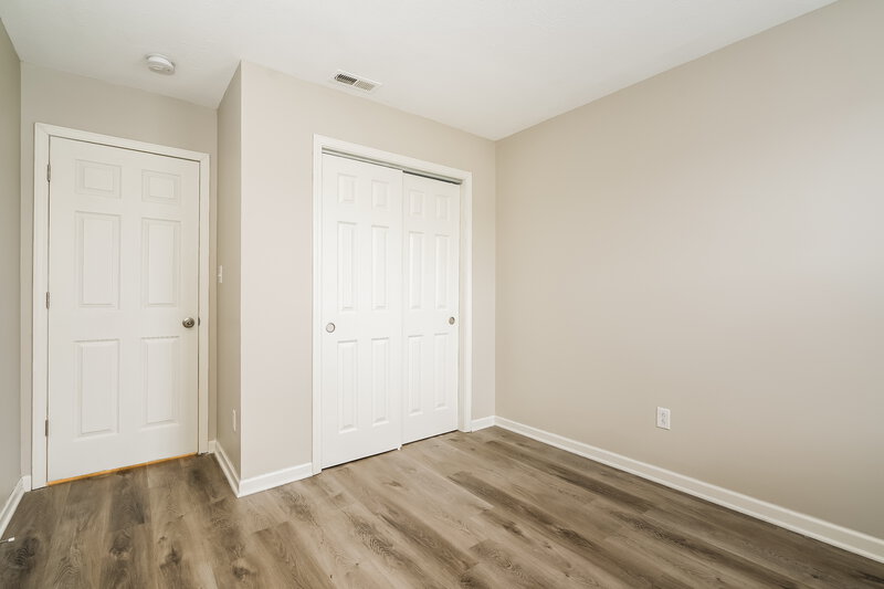 1,895/Mo, 8120 States Bend Dr Indianapolis, IN 46239 Misc View 12