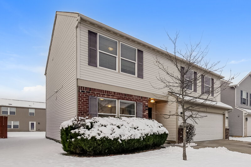 1,775/Mo, 8042 Grove Berry Way Indianapolis, IN 46239 Front View