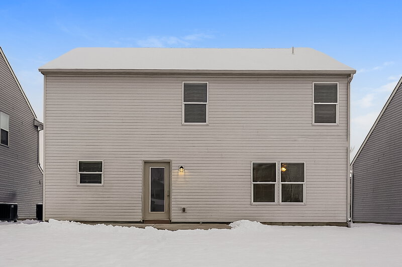 1,775/Mo, 8042 Grove Berry Way Indianapolis, IN 46239 Rear View