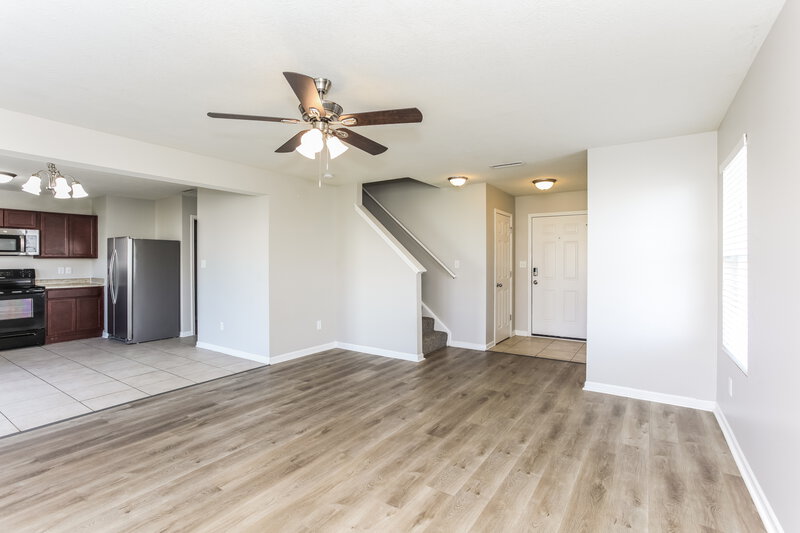 1,920/Mo, 8110 Grove Berry Dr Indianapolis, IN 46239 Living Room View