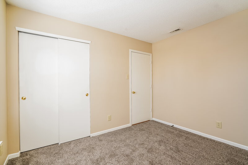 1,705/Mo, 2334 Bristol Dr Franklin, IN 46131 Misc View 12