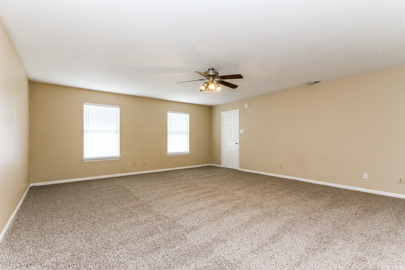 1,975/Mo, 2150 Shadowbrook Dr Plainfield, IN 46168 Master Bedroom View