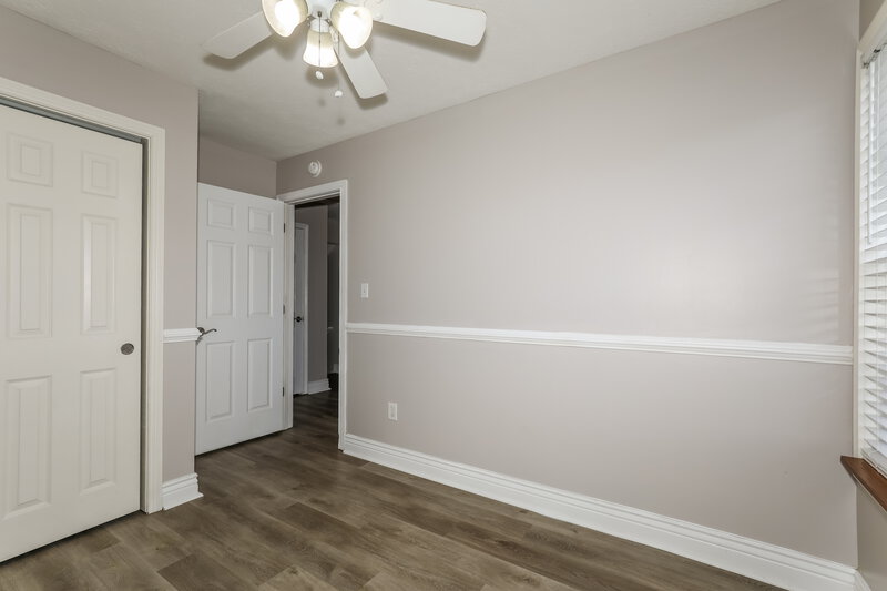 2,055/Mo, 10207 Carmine Dr Noblesville, IN 46060 Bedroom View 3