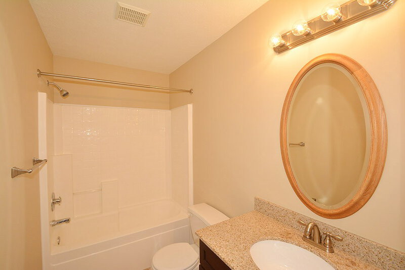 1,620/Mo, 10207 Carmine Dr Noblesville, IN 46060 Bathroom View 2