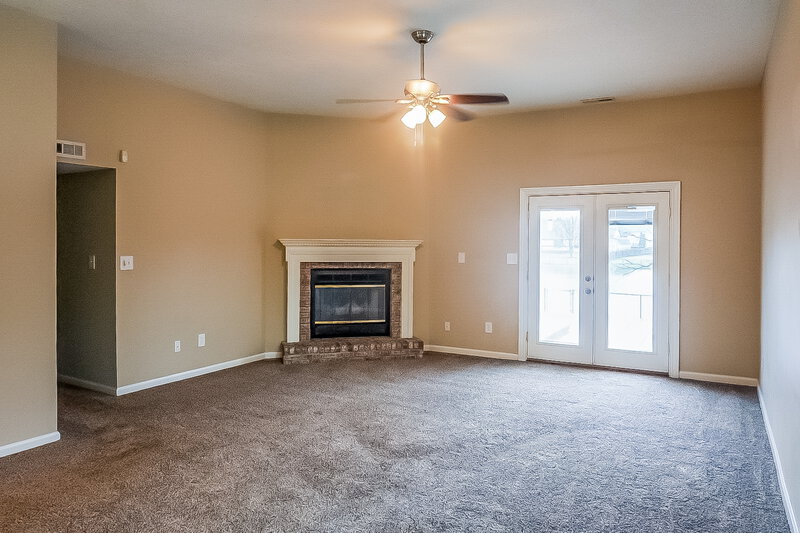 1,665/Mo, 7149 Tappan Dr Indianapolis, IN 46268 Living Room View