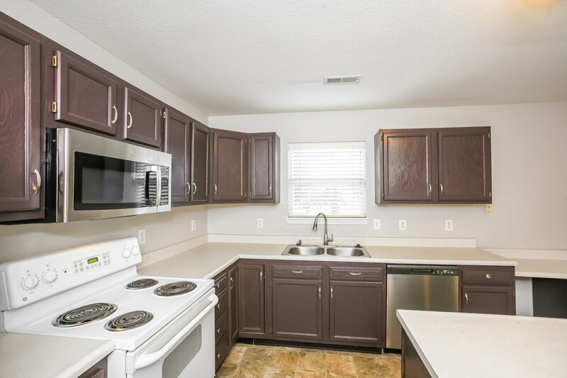 1,915/Mo, 19024 Prairie Crossing Dr Noblesville, IN 46062 Kitchen View