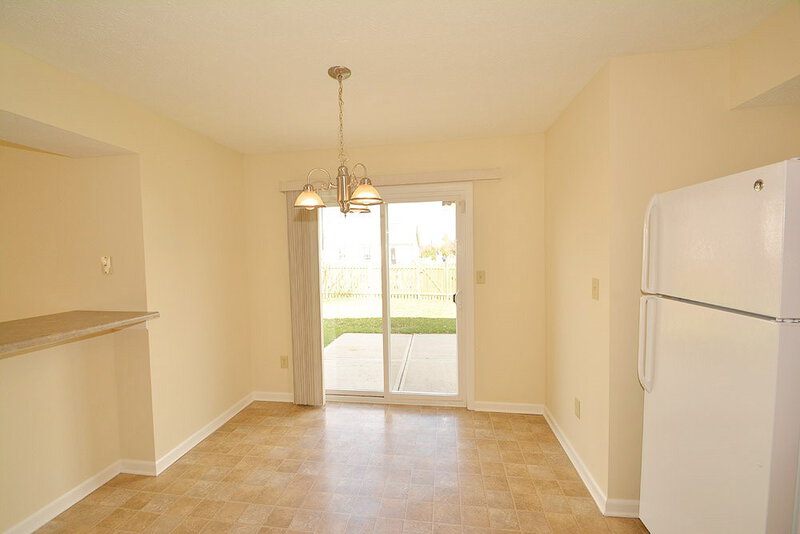 1,620/Mo, 11404 Seabiscuit Dr Noblesville, IN 46060 Breakfast Area View 2