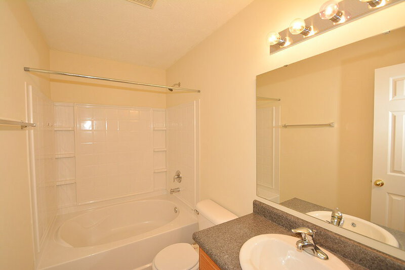 1,620/Mo, 11404 Seabiscuit Dr Noblesville, IN 46060 Master Bathroom View