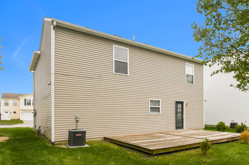 1,830/Mo, 2150 Summer Breeze Way Greenwood, IN 46143 Rear View