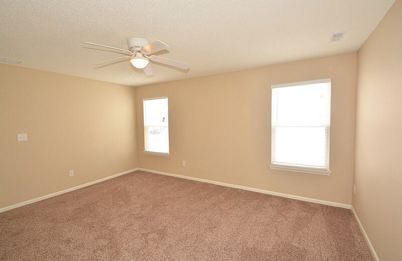 1,535/Mo, 636 Cloverfield Ln Greenwood, IN 46143 Master Bedroom View