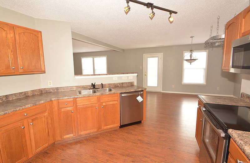 1,890/Mo, 8433 Ash Grove Dr Camby, IN 46113 Kitchen View 5