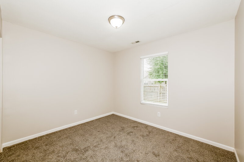 1,730/Mo, 5544 Wild Horse Dr Indianapolis, IN 46239 Bedroom View