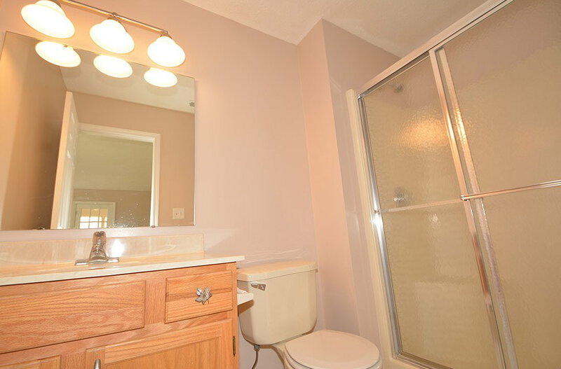 1,790/Mo, 10690 Hanover Ct Indianapolis, IN 46231 Master Bathroom View