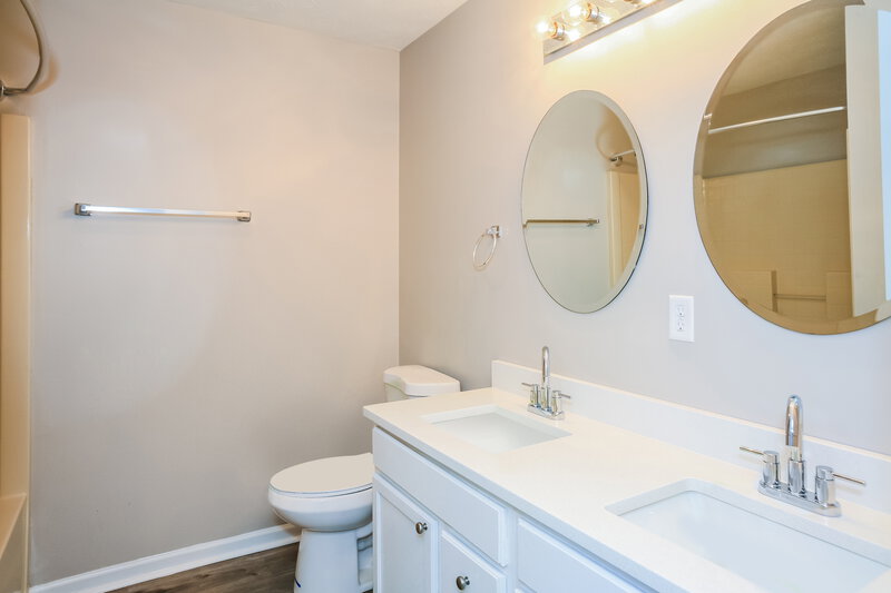 1,935/Mo, 18521 Harvest Meadows Dr W Westfield, IN 46074 Main Bathroom View