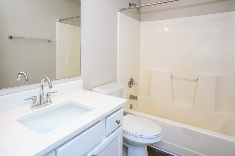 1,935/Mo, 18521 Harvest Meadows Dr W Westfield, IN 46074 Bathroom View