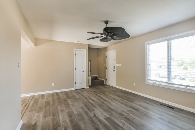 2,940/Mo, 2069 Seven Peaks Dr Cicero, IN 46034 Living Room View