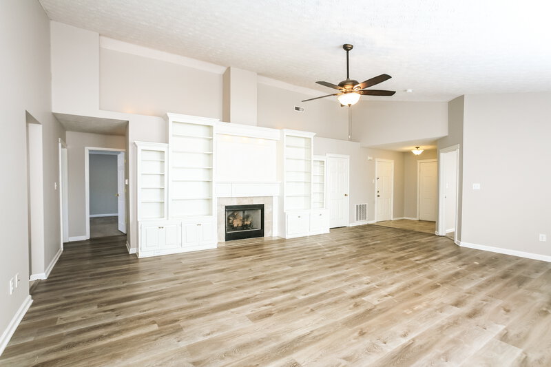 2,265/Mo, 9225 Concert Way Indianapolis, IN 46231 Living Room View