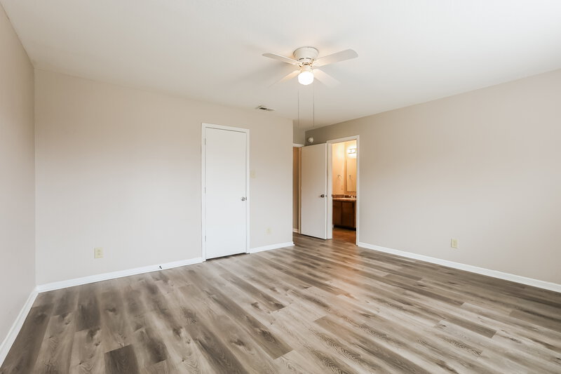 1,705/Mo, 2329 Seven Peaks Dr Cicero, IN 46034 Main Bedroom View 2