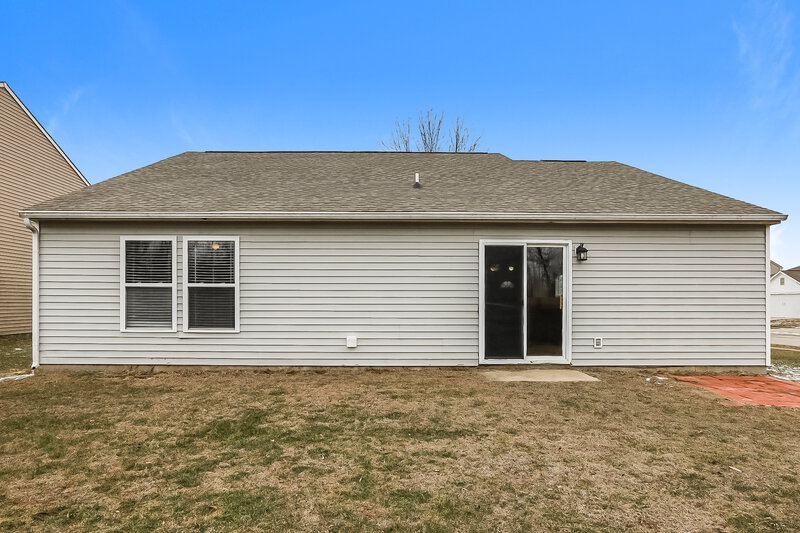 1,705/Mo, 2329 Seven Peaks Dr Cicero, IN 46034 Rear View