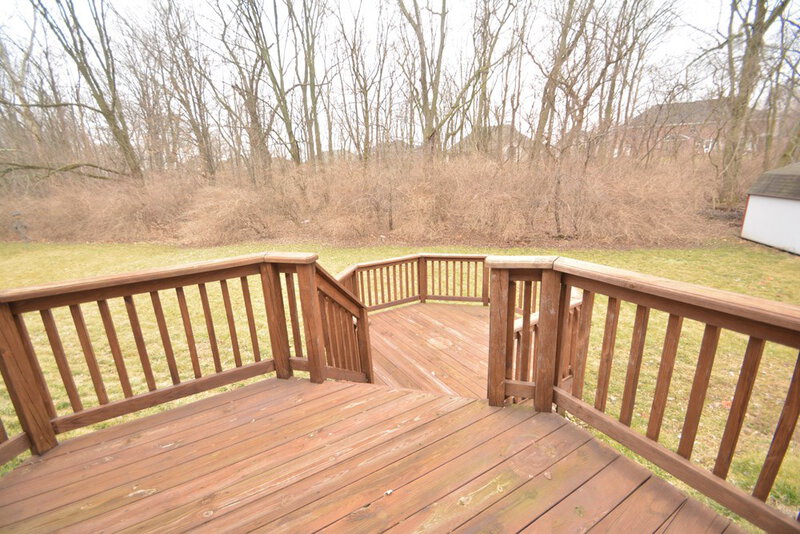 1,625/Mo, 1721 Blankenship Dr Indianapolis, IN 46217 Deck View
