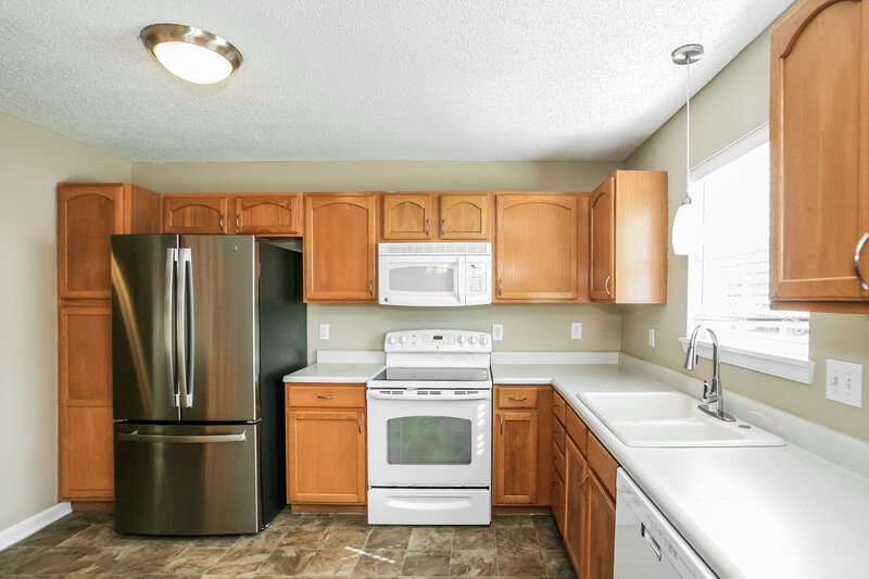 2,125/Mo, 19516 Prairie Crossing Dr Noblesville, IN 46062 Misc View 5