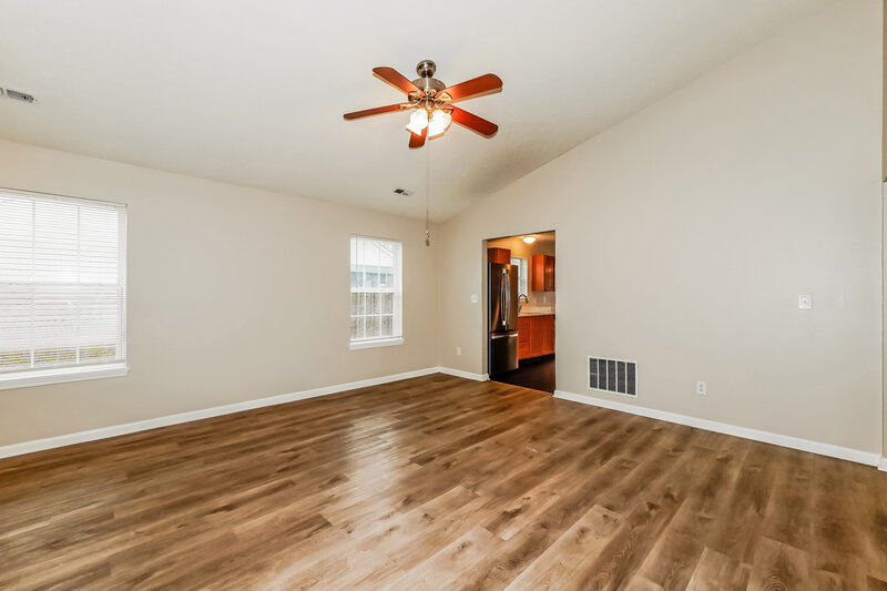 2,590/Mo, 9723 Centennial Ct Avon, IN 46123 Dining Room View 2