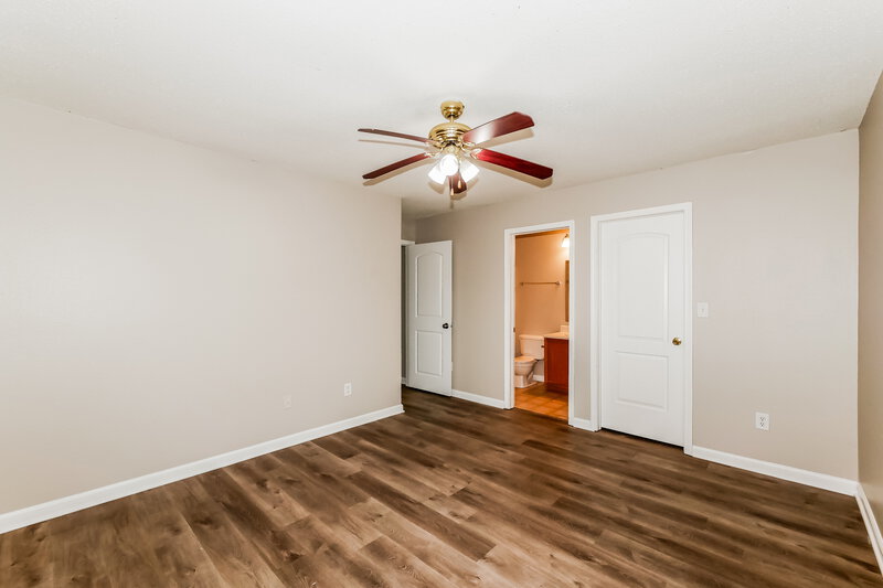 2,590/Mo, 9723 Centennial Ct Avon, IN 46123 Main Bedroom View