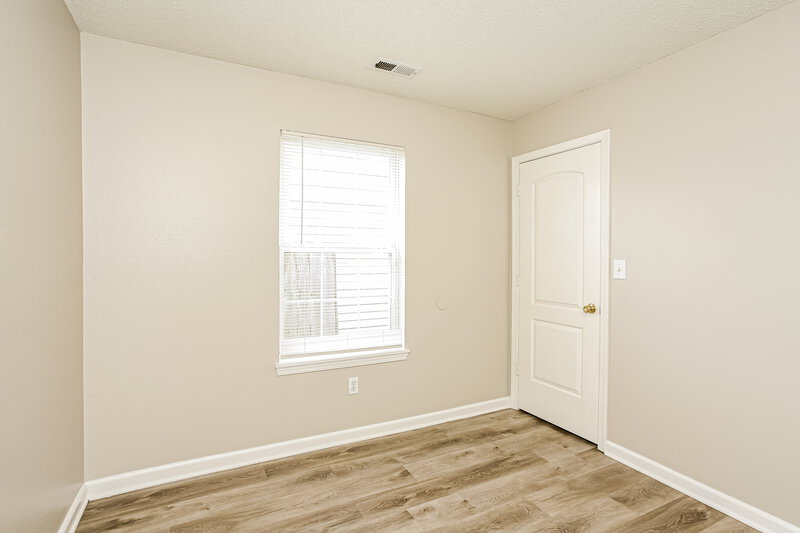 1,805/Mo, 9723 Centennial Ct Avon, IN 46123 Bedroom View 3