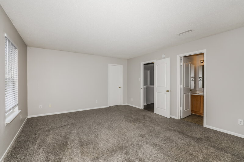 1,930/Mo, 2371 Summerwood Ln Greenwood, IN 46143 Main Bedroom View