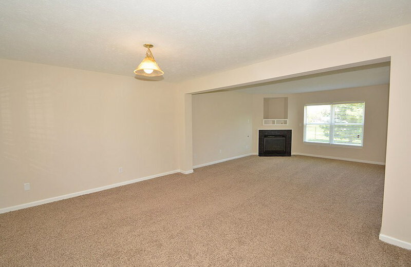 1,985/Mo, 1209 Constitution Dr Indianapolis, IN 46234 Living Room View 3