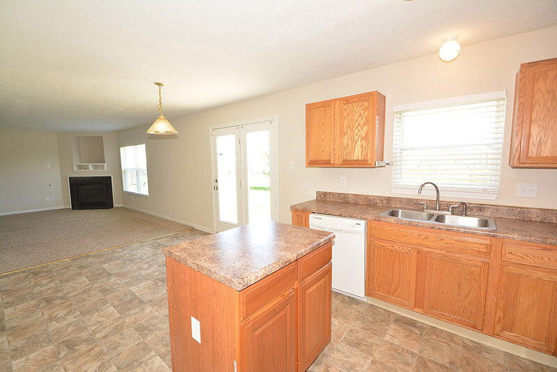 1,985/Mo, 1209 Constitution Dr Indianapolis, IN 46234 Kitchen View 2
