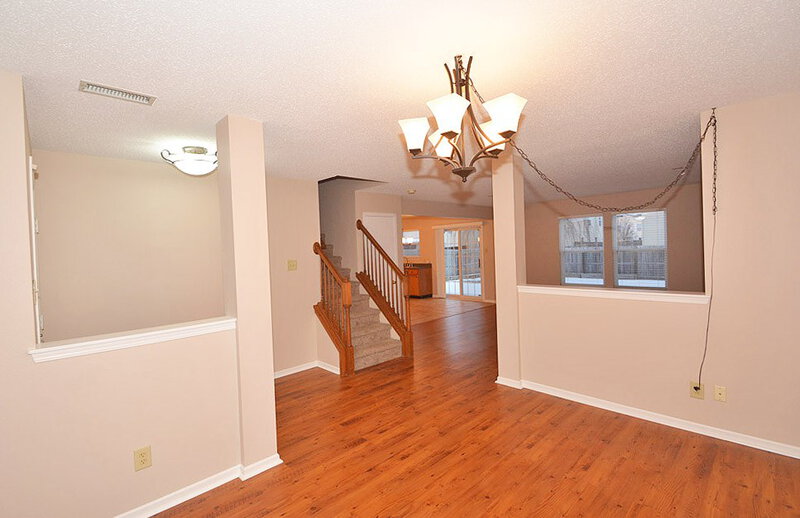 1,600/Mo, 6818 W Stansbury Blvd McCordsville, IN 46055 Living Room View 2