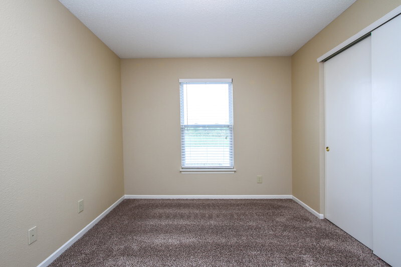 1,720/Mo, 12554 Bearsdale Dr Indianapolis, IN 46235 Bedroom View 4