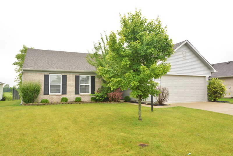 1,420/Mo, 931 Treyburn Green Dr Indianapolis, IN 46239 Treyburn Green Drive View