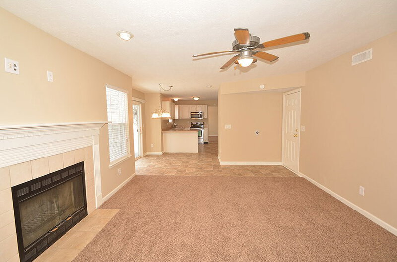 1,620/Mo, 17431 Trailview Cir Noblesville, IN 46062 Family Room View 3