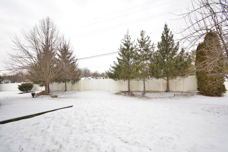 1,620/Mo, 17431 Trailview Cir Noblesville, IN 46062 Yard View 2