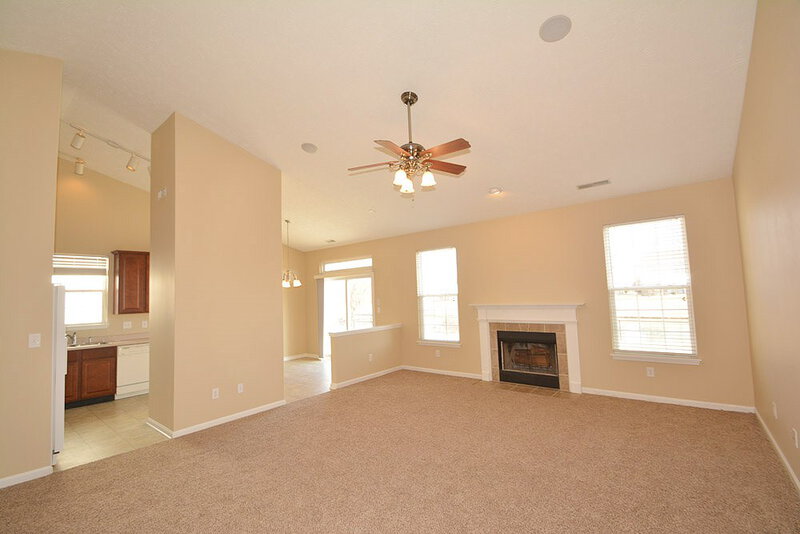 1,500/Mo, 2361 Cole Wood Ct Indianapolis, IN 46239 Great Room View