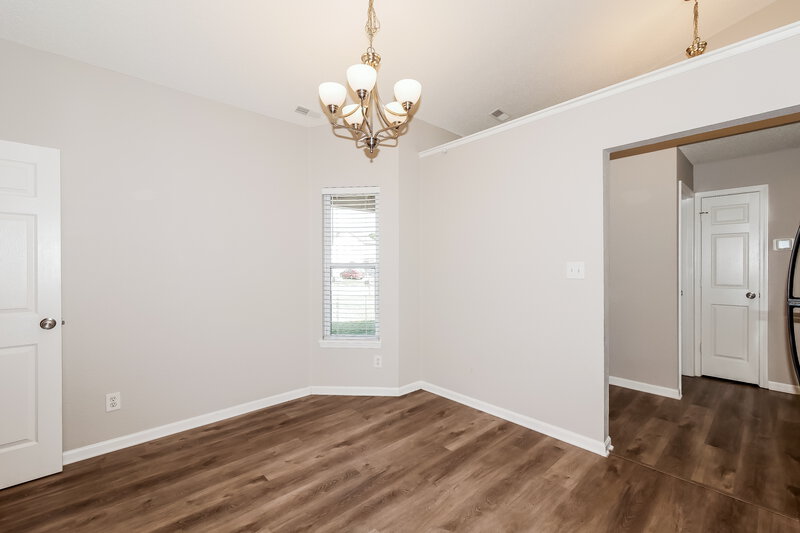 2,240/Mo, 1478 Osprey Way Greenwood, IN 46143 Dining Room View