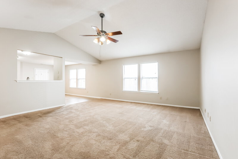 2,160/Mo, 14456 Orange Blossom Trl Fishers, IN 46038 Living Room View