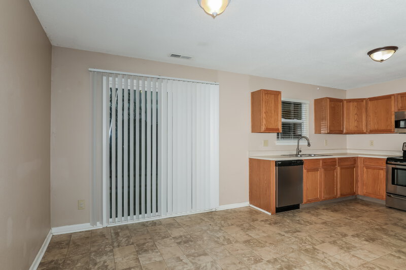 1,975/Mo, 7756 Mistflower Ln Noblesville, IN 46060 Dining Room View